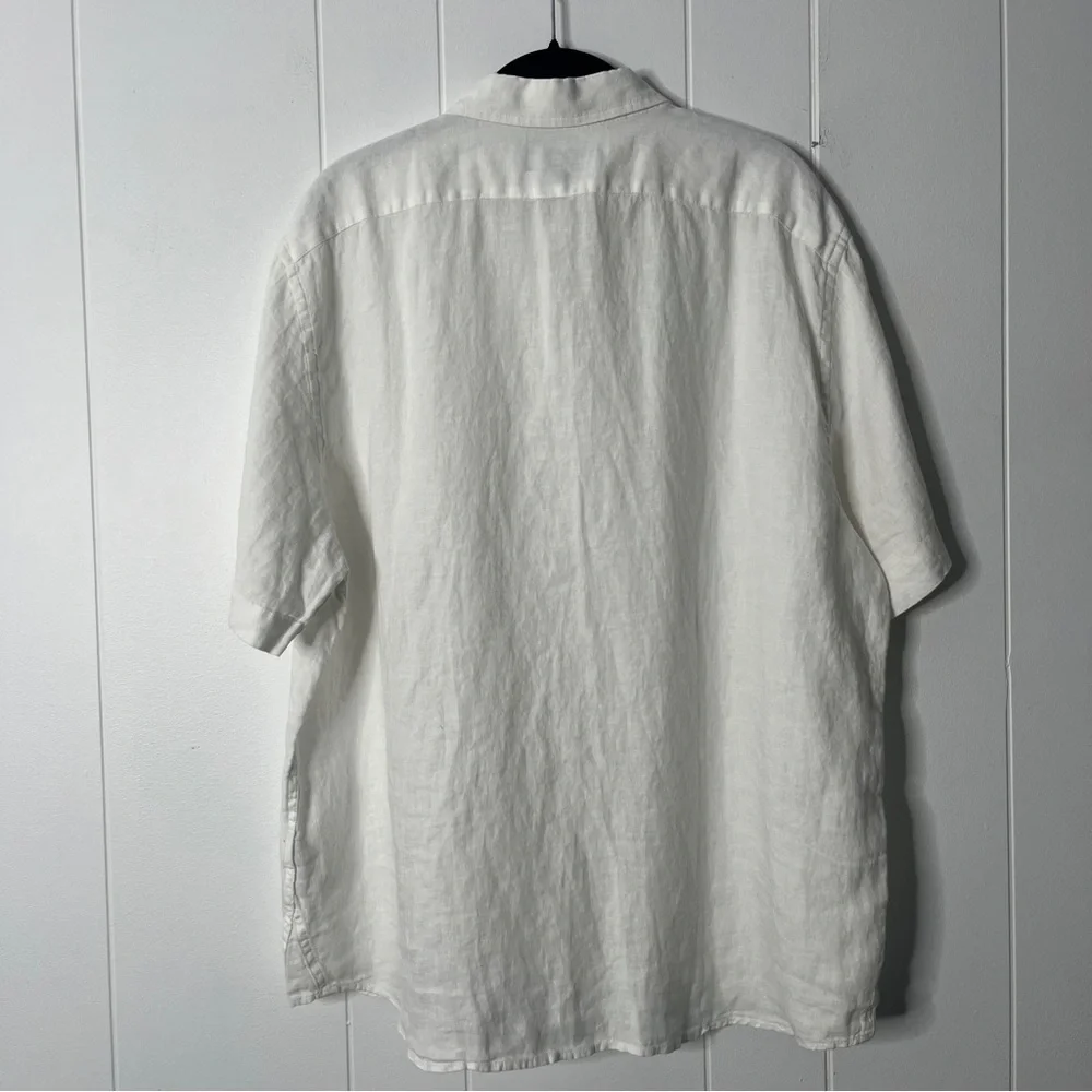 Banana Republic casual white